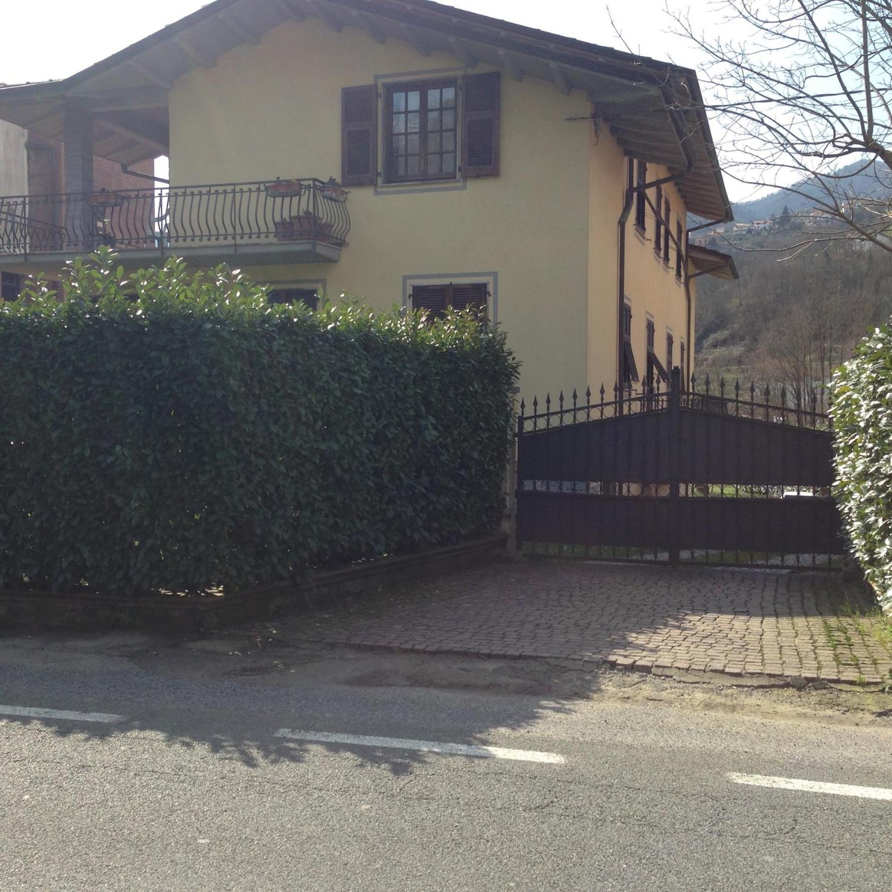Apartment Acero Rosso Ricco del Golfo di Spezia Exterior photo